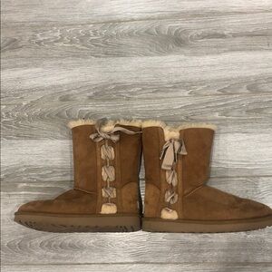 UGG Tan Suede Winter Boots 10